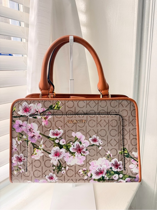 Calvin Klein Handbags - Calvin Klein Handbag & Coin Pouch